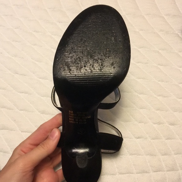 Jacqueline Ferrar Sexy Black Heels - Picture 4 of 7